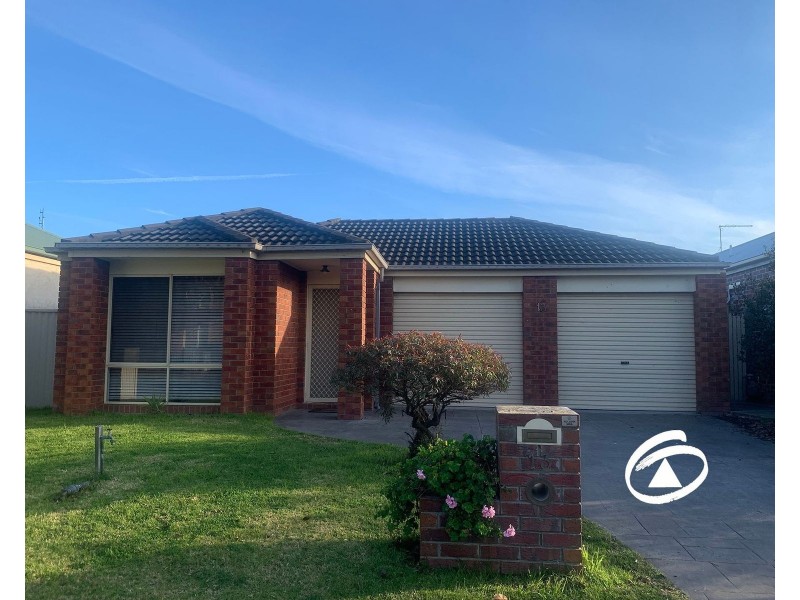 13 Spring Circuit, Pakenham VIC 3810