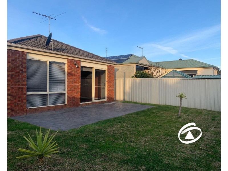 13 Spring Circuit, Pakenham VIC 3810