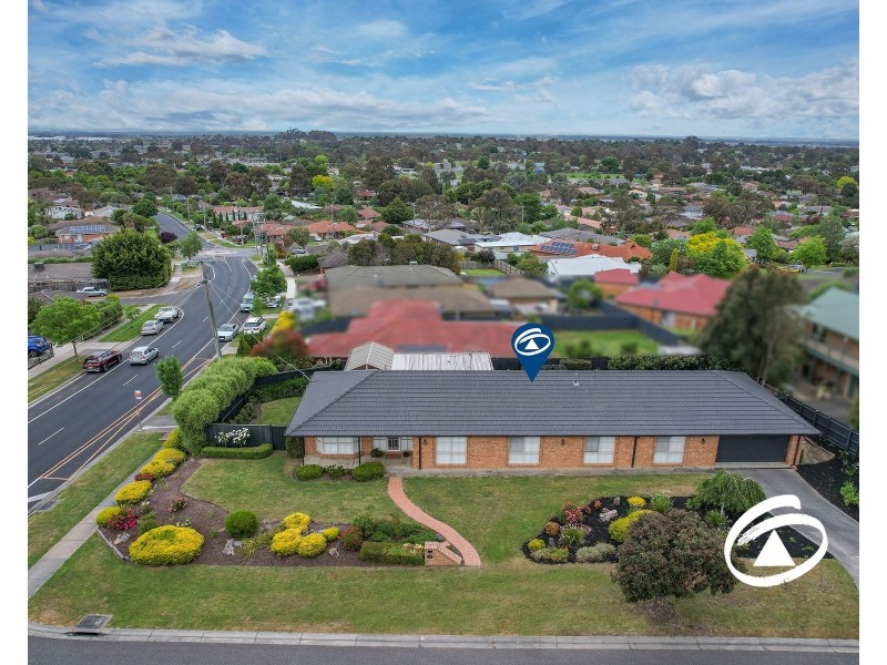 73 Eagle Drive, Pakenham VIC 3810