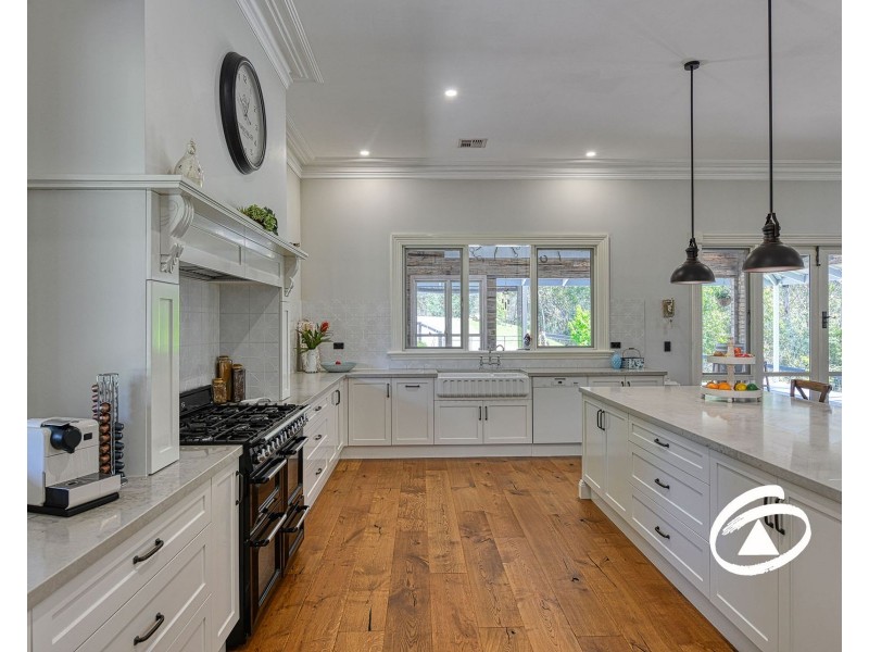 945 Toomuc Valley Road, Pakenham Upper VIC 3810