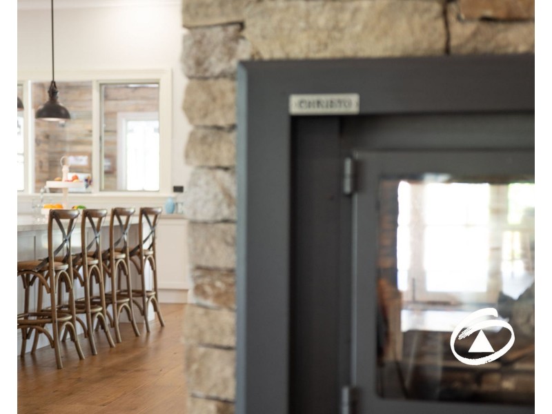 945 Toomuc Valley Road, Pakenham Upper VIC 3810