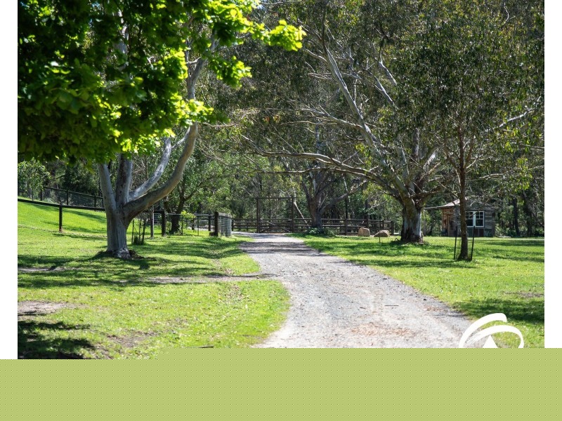 945 Toomuc Valley Road, Pakenham Upper VIC 3810