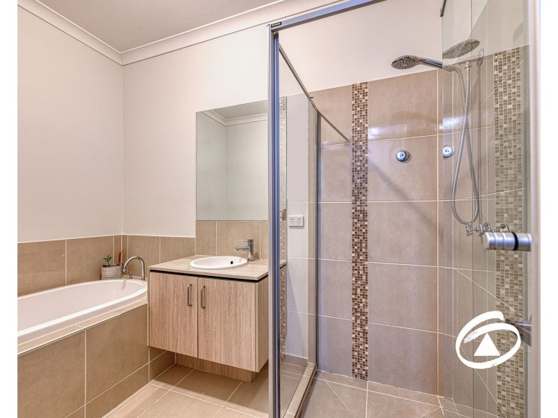 55 Victory Drive, Pakenham VIC 3810