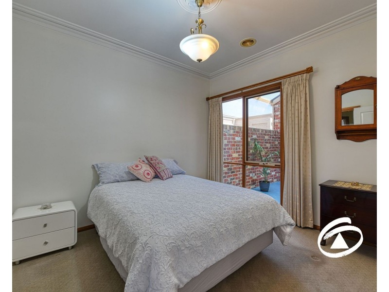 2/1 Malouf Court, Pakenham VIC 3810