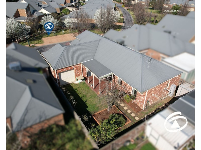 2/1 Malouf Court, Pakenham VIC 3810