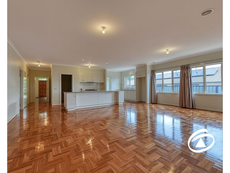 21 Victoria Place, Pakenham VIC 3810