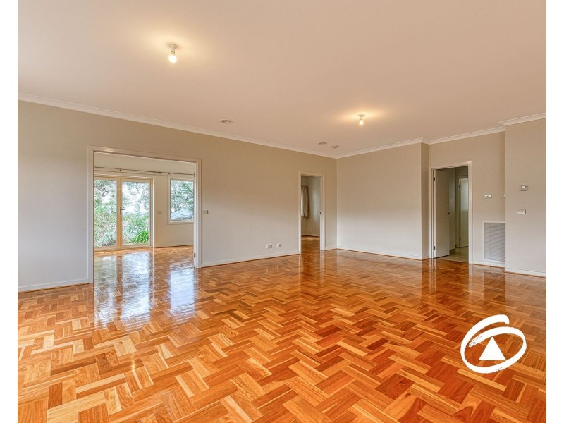 21 Victoria Place, Pakenham VIC 3810