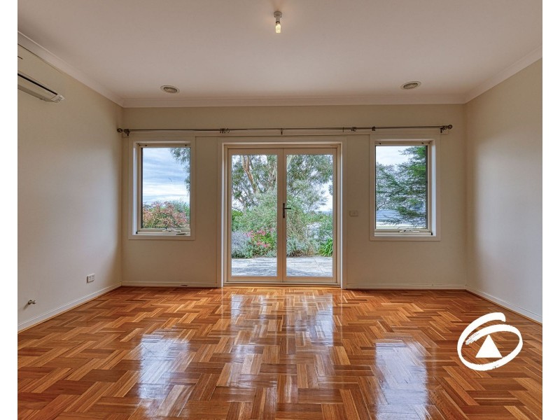 21 Victoria Place, Pakenham VIC 3810