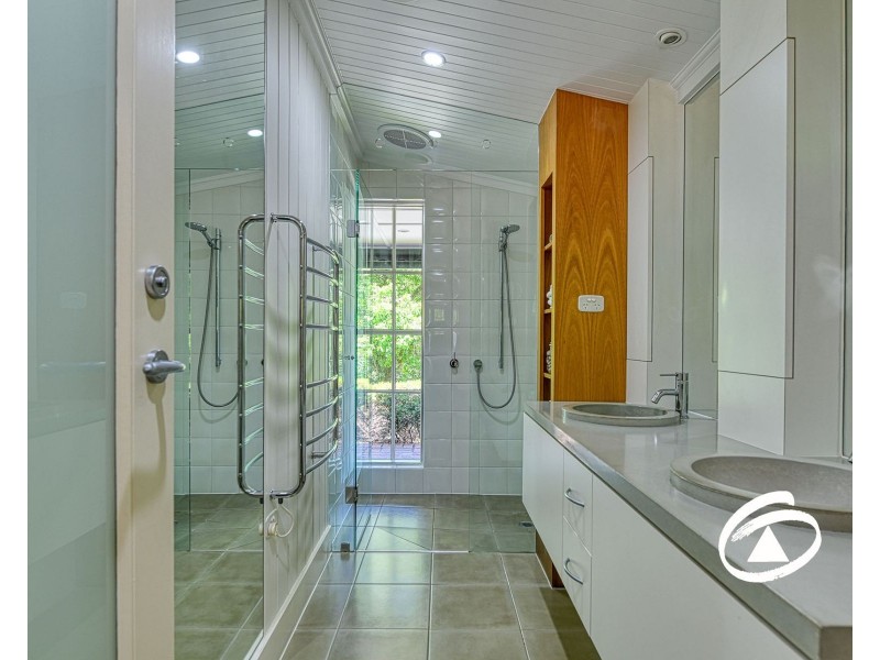 14 Baroona Road, Maryknoll VIC 3812