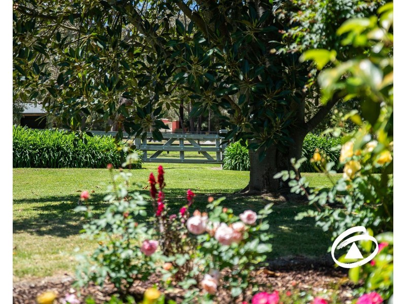 14 Baroona Road, Maryknoll VIC 3812