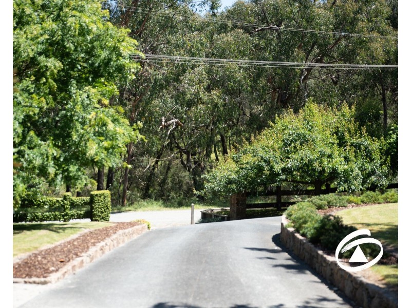 14 Baroona Road, Maryknoll VIC 3812