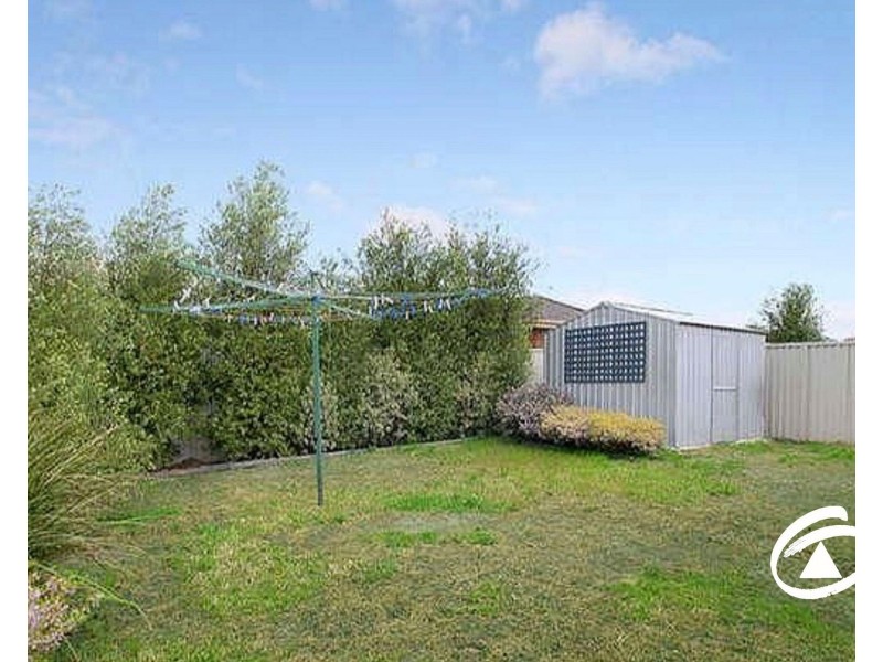 16 Howqua Place, Pakenham VIC 3810