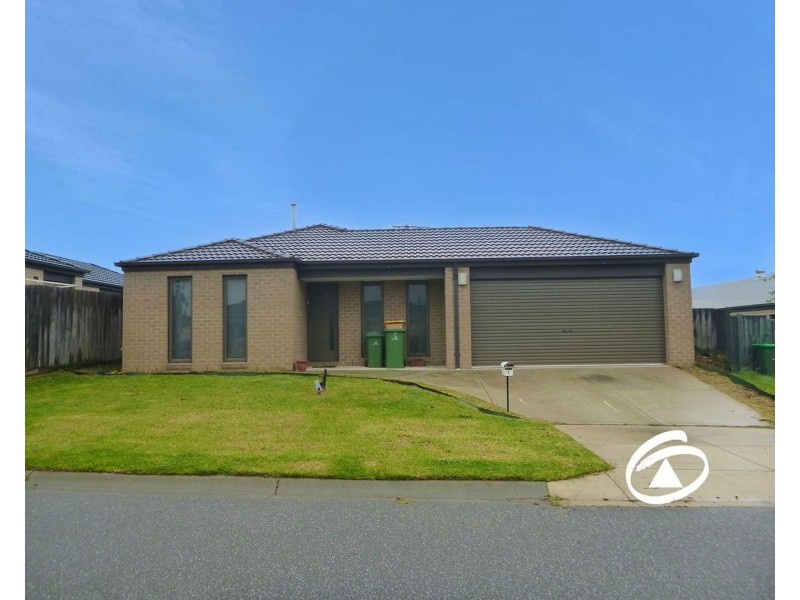 1 Doonie Way, Pakenham VIC 3810