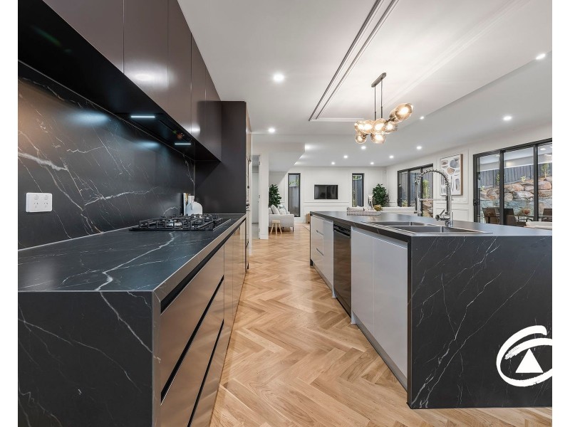 31 Eastbourne Crescent, Officer VIC 3809