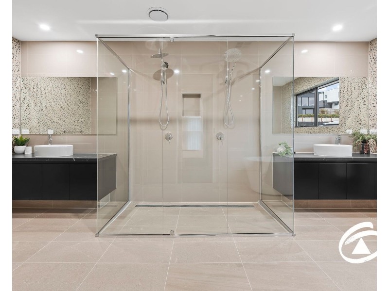 31 Eastbourne Crescent, Officer VIC 3809