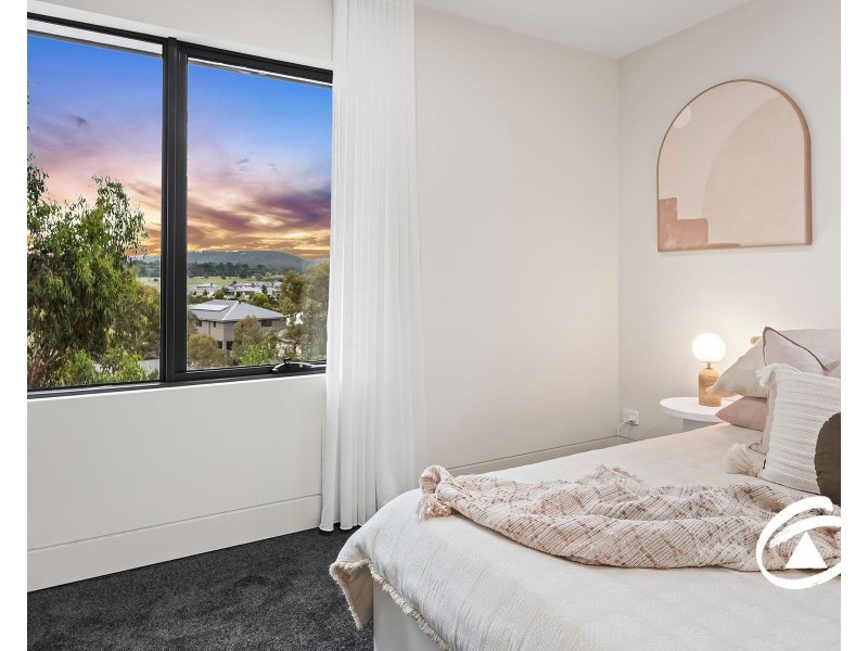 31 Eastbourne Crescent, Officer VIC 3809