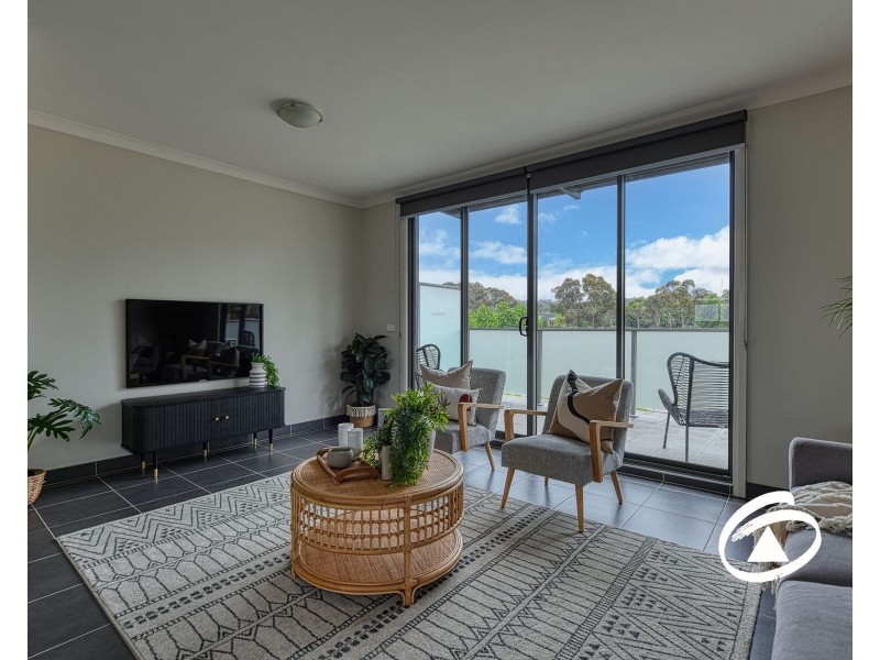 106/4 Pacific Promenade, Pakenham VIC 3810