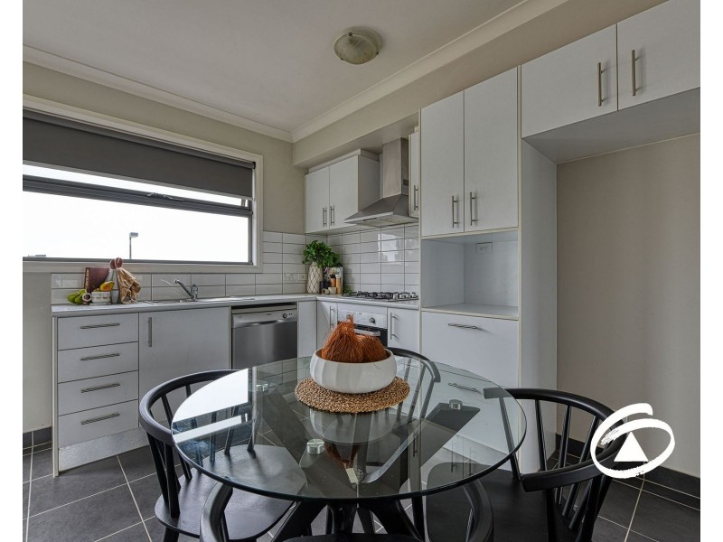 106/4 Pacific Promenade, Pakenham VIC 3810