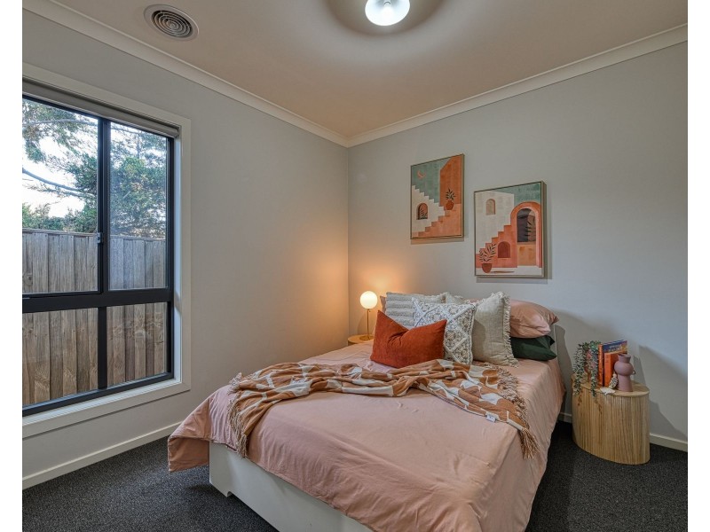 8 Statesman Close, Beaconsfield VIC 3807