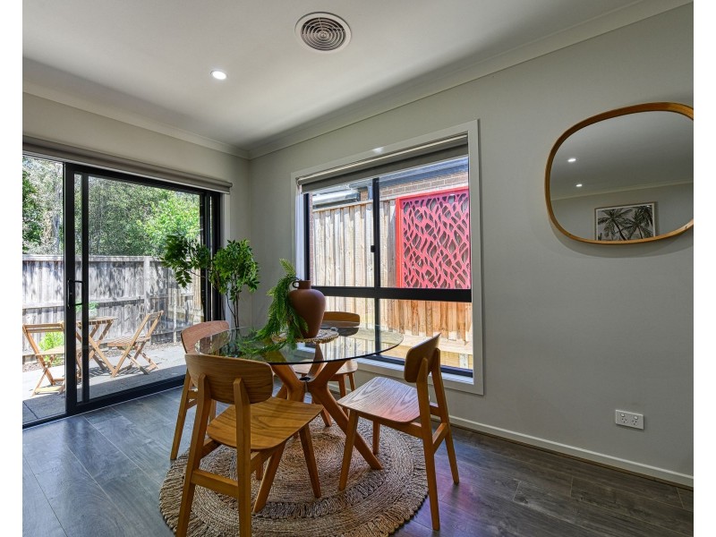 8 Statesman Close, Beaconsfield VIC 3807