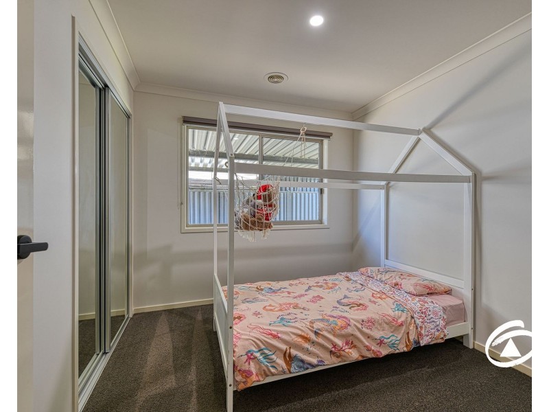 30 Tahoe Circuit, Pakenham VIC 3810