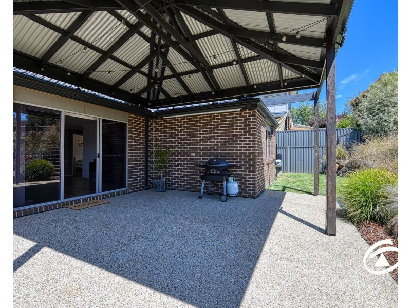 30 Tahoe Circuit, Pakenham VIC 3810