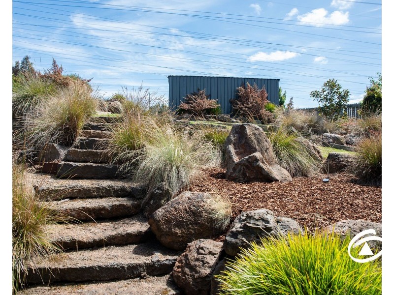 30 Tahoe Circuit, Pakenham VIC 3810
