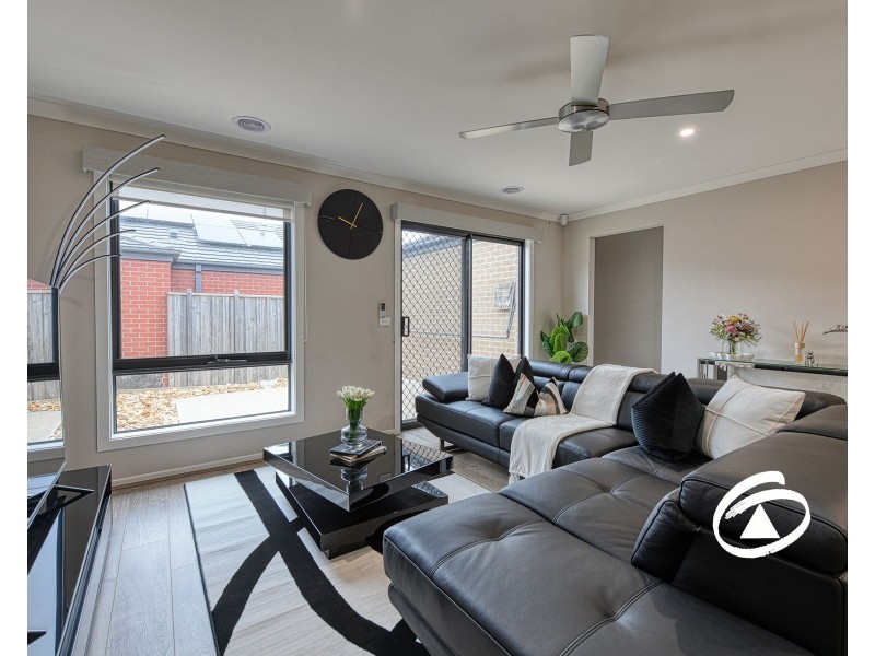 3 Wicket Road, Clyde VIC 3978