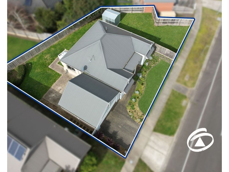 96 Cook Street, Drouin VIC 3818