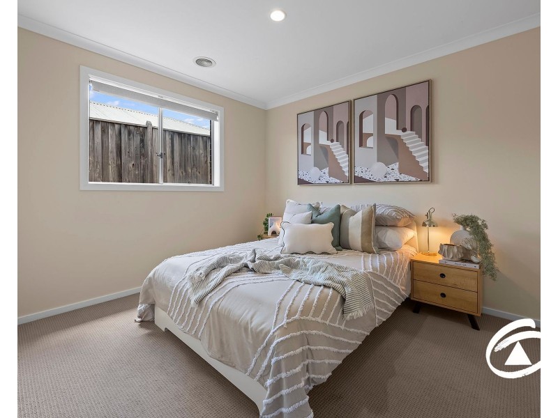 20 Shakespeare Grove, Officer VIC 3809