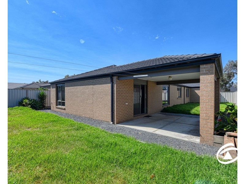 2 Isabel Street, Pakenham VIC 3810