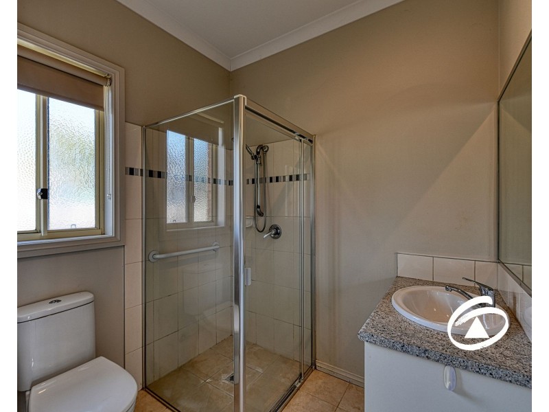 9B Cambridge Street, Lang Lang VIC 3984