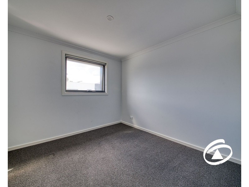 1 Codrus Walk, Pakenham VIC 3810