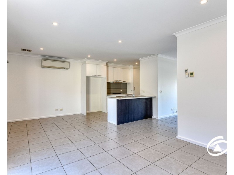 25 Atlantic Drive, Pakenham VIC 3810