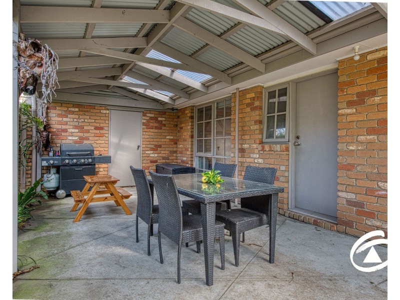 1/19 Main Street, Nar Nar Goon VIC 3812