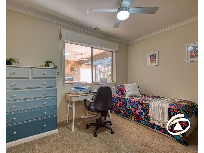 9 Parmentier Way, Pakenham VIC 3810