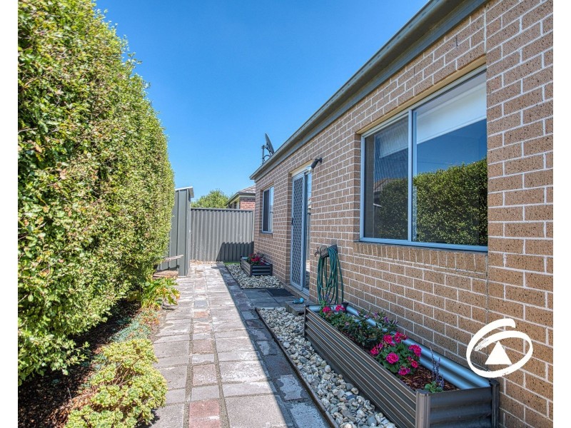 9 Parmentier Way, Pakenham VIC 3810