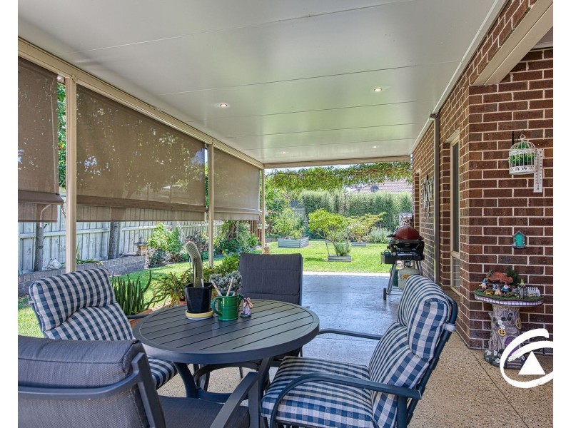 8 Winneke Way, Pakenham VIC 3810