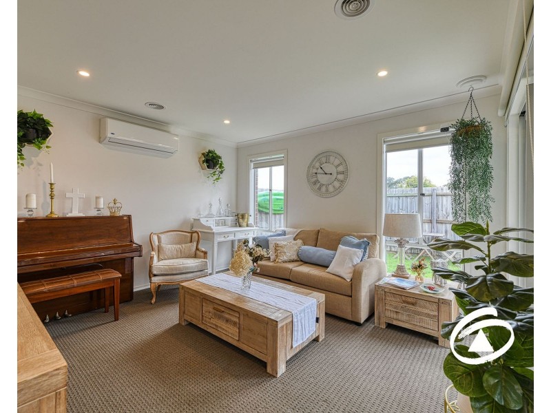 111 Mary Street, Officer VIC 3809