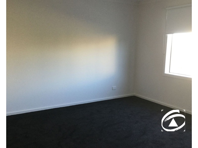34/23 Atlantic Drive, Pakenham VIC 3810
