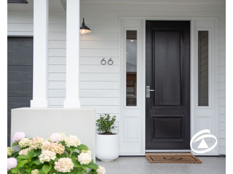 66 Kaduna Drive, Officer South VIC 3809