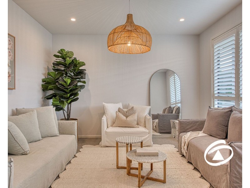 66 Kaduna Drive, Officer South VIC 3809