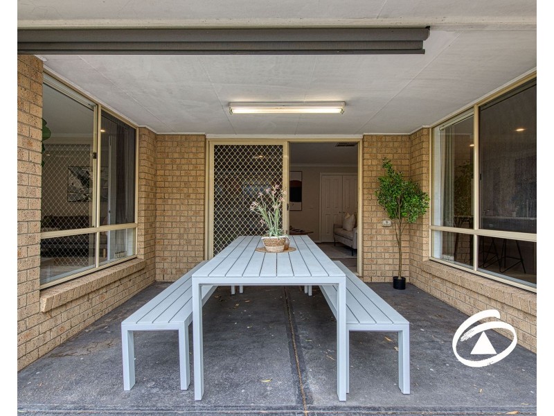 10 Ned Street, Cranbourne East VIC 3977