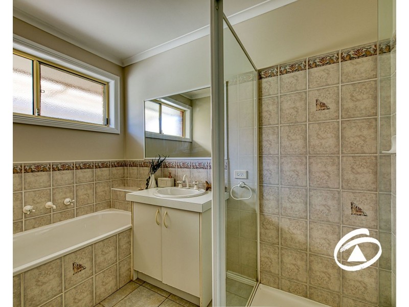 80 McGregor Road, Pakenham VIC 3810