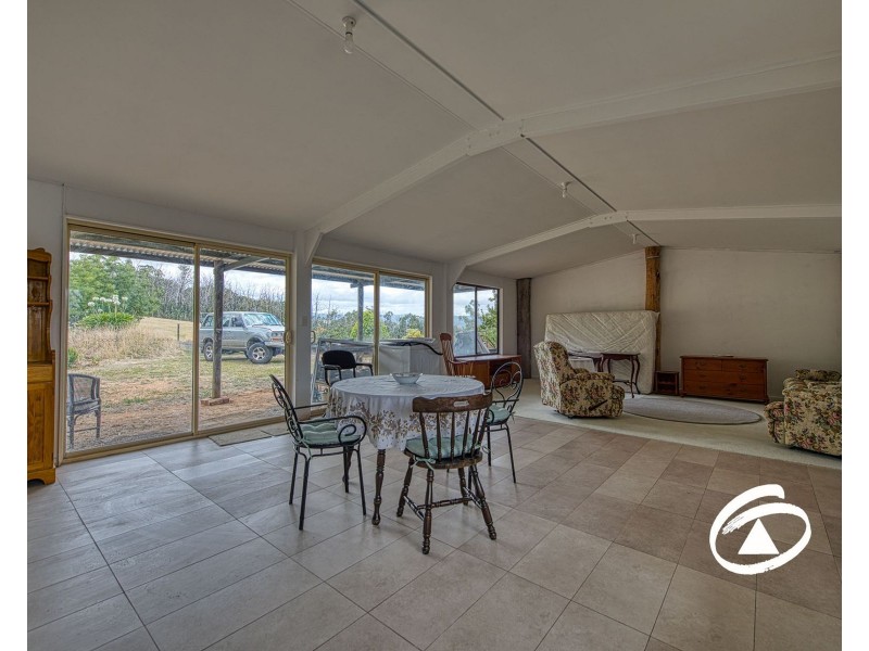 235 Tonimbuk Road, Bunyip North VIC 3815