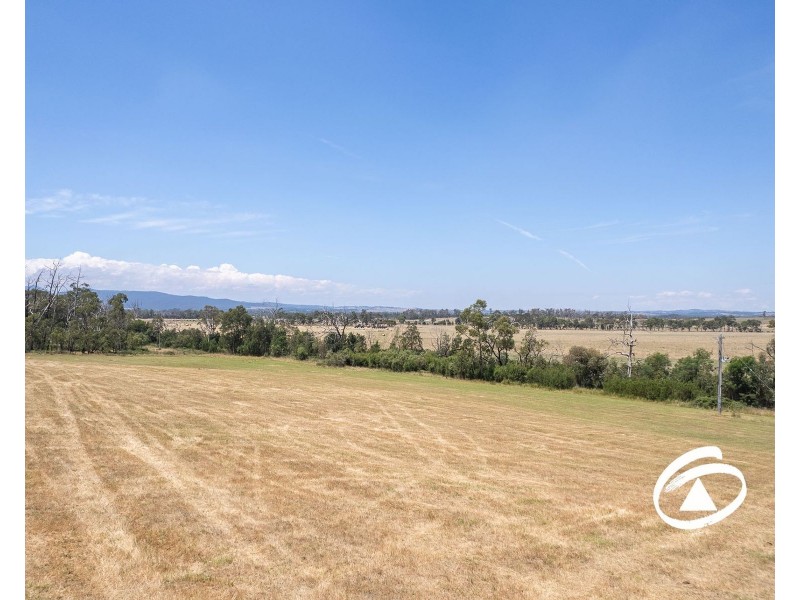 235 Tonimbuk Road, Bunyip North VIC 3815