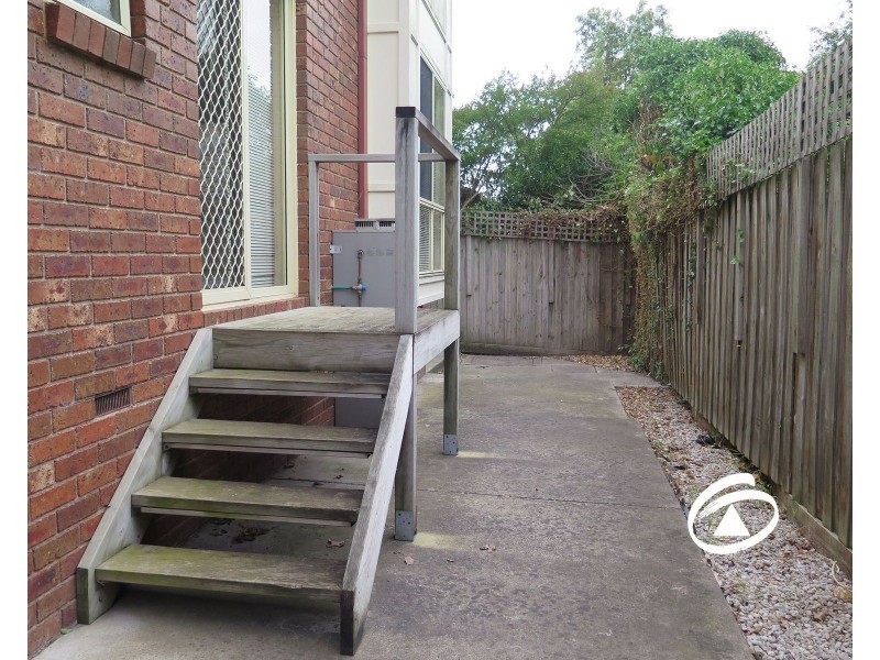 3/31 Princes Highway, Pakenham VIC 3810
