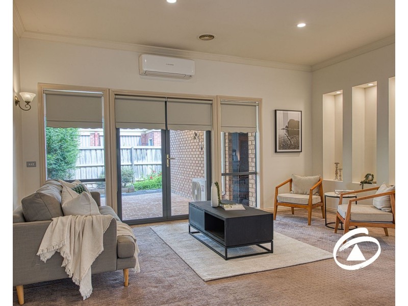 4 Hume Court, Pakenham VIC 3810