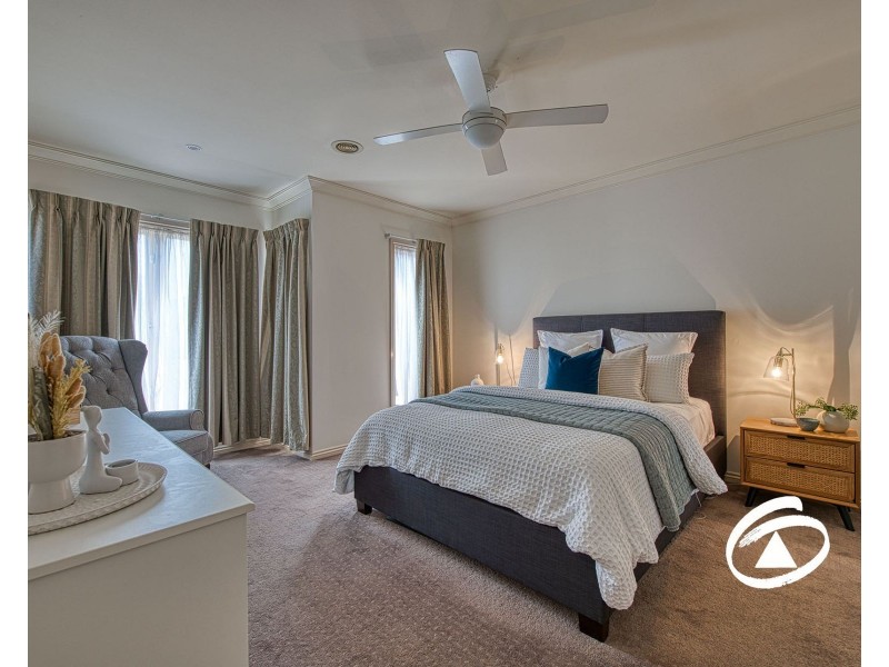 4 Hume Court, Pakenham VIC 3810