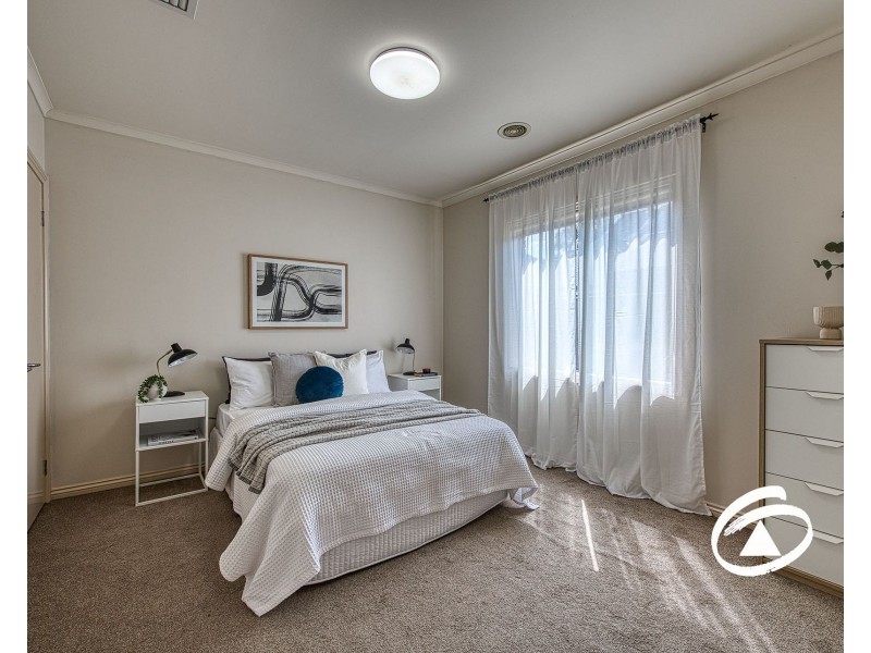 4 Hume Court, Pakenham VIC 3810